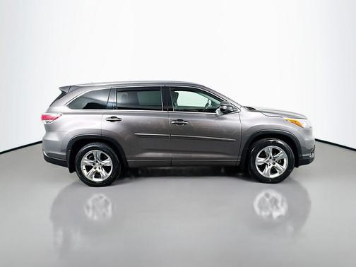 2015 Toyota Highlander Limited Platinum