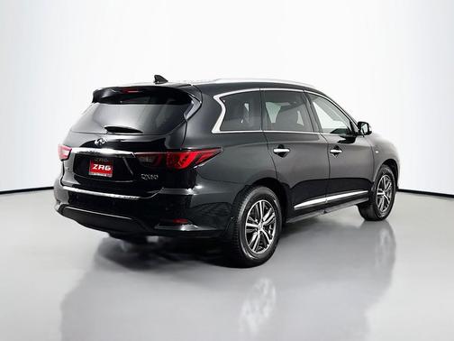 Black 2019 INFINITI QX60 Luxe