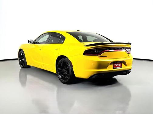 Yellow Jacket Clear Coat 2017 Dodge Charger SE