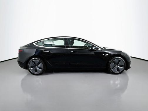 2020 Tesla Model 3 Standard Range