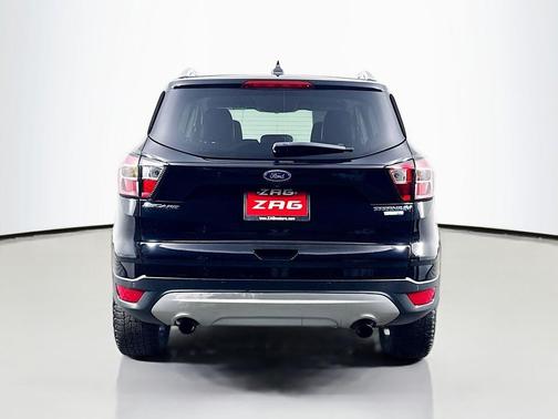 Agate Black Metallic 2019 Ford Escape Titanium
