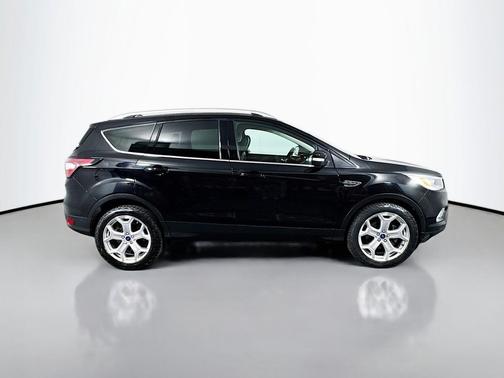 Agate Black Metallic 2019 Ford Escape Titanium