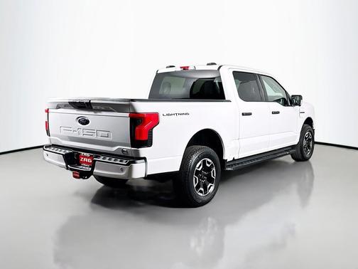 2023 Ford F-150 Lightning XLT
