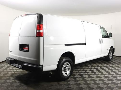 2020 Chevrolet Express 2500 RWD 2500 Extended Wheelbase WT