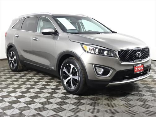 2017 Kia Sorento EX