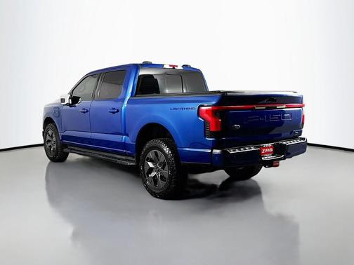 2022 Ford F-150 Lightning LARIAT