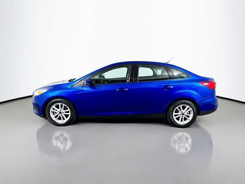 Lightning Blue 2018 Ford Focus SE