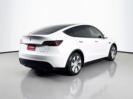 Pearl White Multi-Coat 2021 Tesla Model Y Long Range Dual Motor All-Wheel Drive