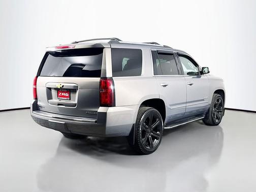 Pepperdust Metallic 2019 Chevrolet Tahoe Premier