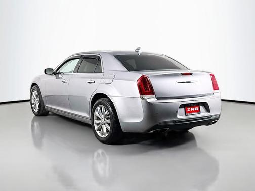 2018 Chrysler 300 Limited