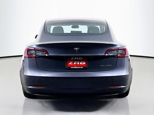 Gray 2018 Tesla Model 3 Standard