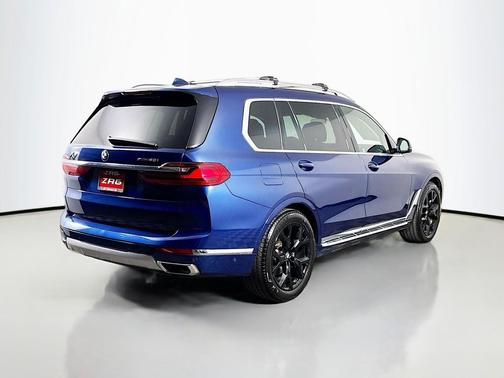 Phytonic Blue Metallic 2020 BMW X7 xDrive40i