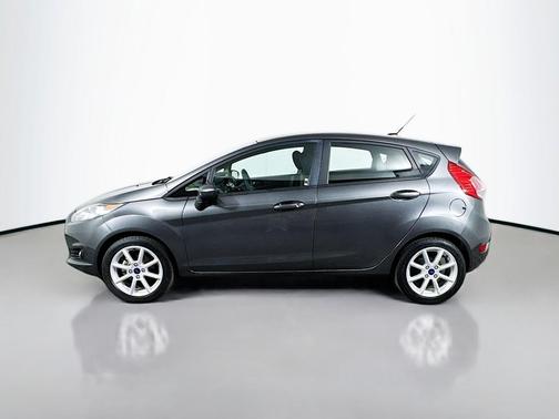Magnetic Metallic 2019 Ford Fiesta SE