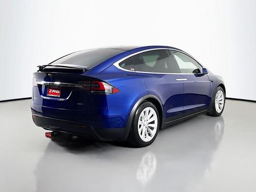 2017 Tesla Model X 90D