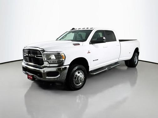 2021 RAM 3500 Big Horn Crew Cab 4x4 8' Box