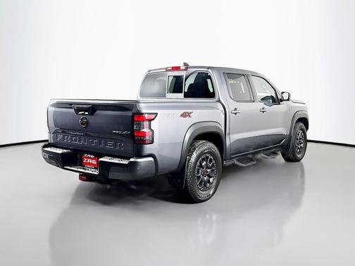 2022 Nissan Frontier PRO-4X
