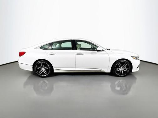 2021 Honda Accord Touring 2.0T