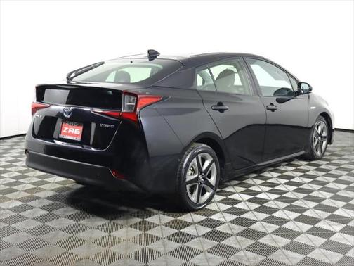 2020 Toyota Prius XLE
