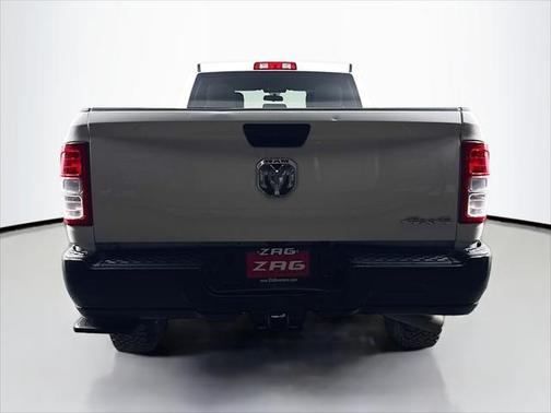 2021 RAM 2500 Tradesman Crew Cab 4x4 8' Box