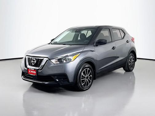 2020 Nissan Kicks S