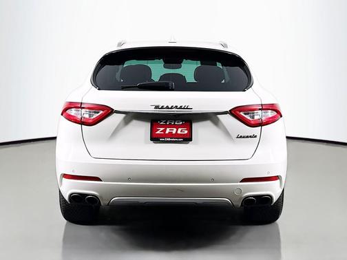2017 Maserati Levante Base