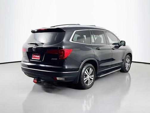 Crystal Black Pearl 2017 Honda Pilot EX-L