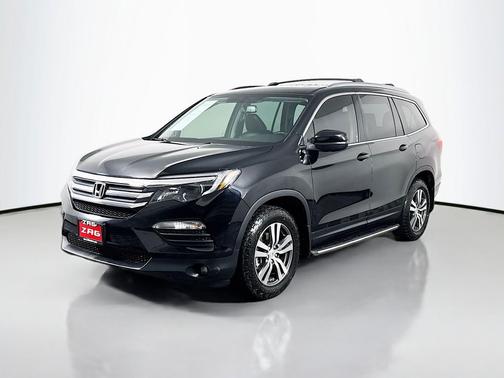 Crystal Black Pearl 2017 Honda Pilot EX-L