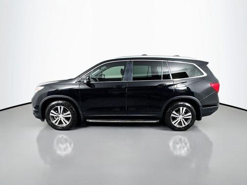 Crystal Black Pearl 2017 Honda Pilot EX-L