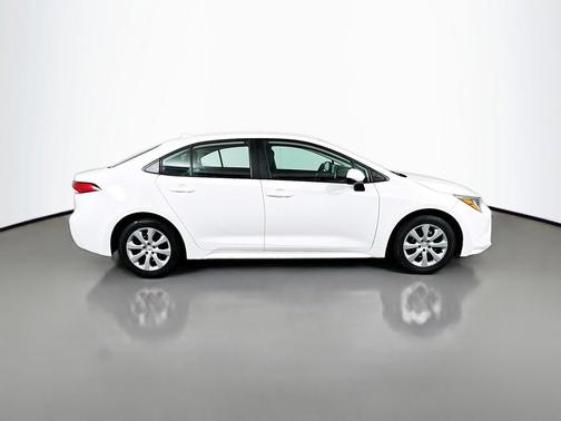 White 2021 Toyota Corolla LE