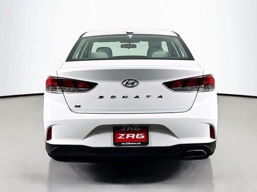 2018 Hyundai SONATA SE