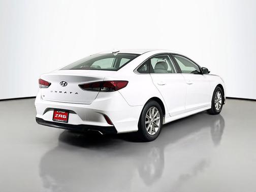 2018 Hyundai SONATA SE