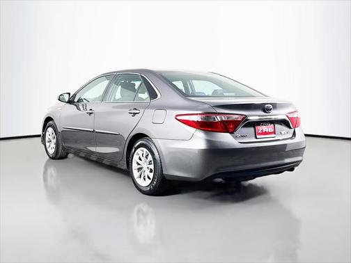 2016 Toyota Camry Hybrid LE