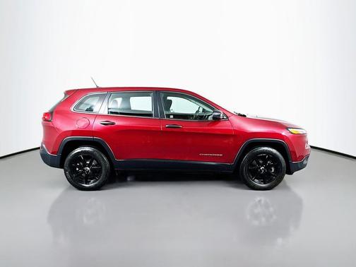 2016 Jeep Cherokee Sport
