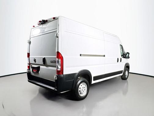 Bright White Clearcoat 2023 RAM ProMaster 2500 High Roof