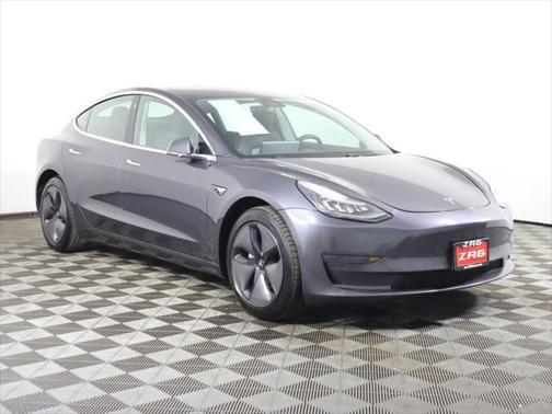 2019 Tesla Model 3 Standard Range Plus