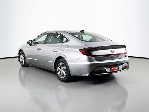 Shimmering Silver Pearl 2021 Hyundai SONATA SE
