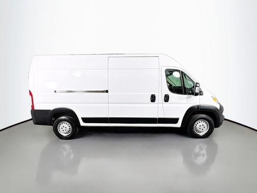 Bright White Clearcoat 2025 RAM ProMaster 2500 Tradesman
