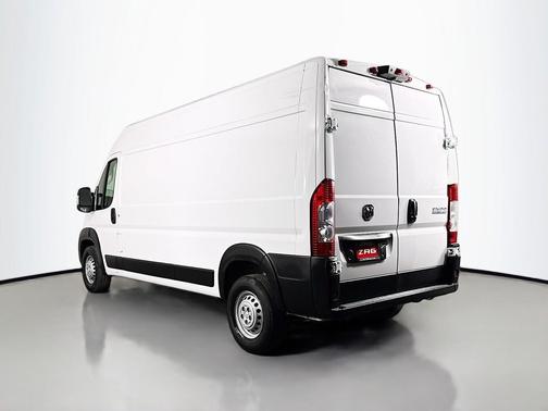 Bright White Clearcoat 2025 RAM ProMaster 2500 Tradesman