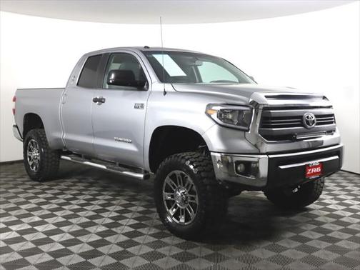 2014 Toyota Tundra SR5