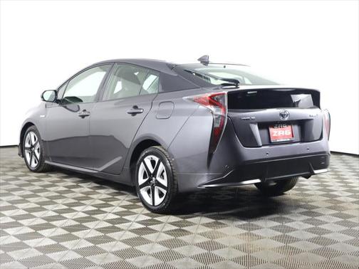 2018 Toyota Prius Three Touring