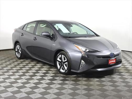 2018 Toyota Prius Three Touring