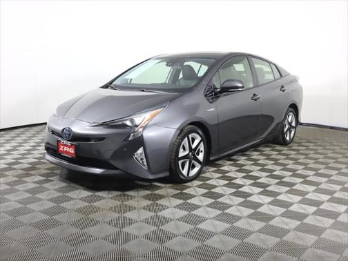 2018 Toyota Prius Three Touring