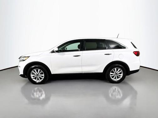 Snow White Pearl 2019 Kia Sorento LX