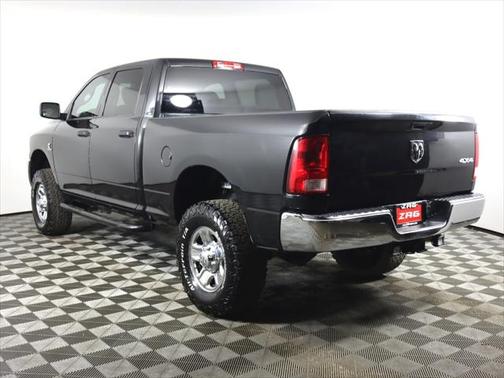 2018 RAM 2500 Tradesman Crew Cab 4x4 6'4' Box