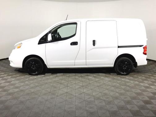 2017 Nissan NV200 SV