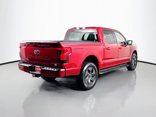 2023 Ford F-150 Lightning XLT