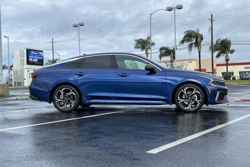 Yacht Blue 2025 Kia K5 GT-Line