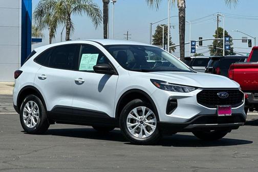 Silver Metallic 2025 Ford Escape Active