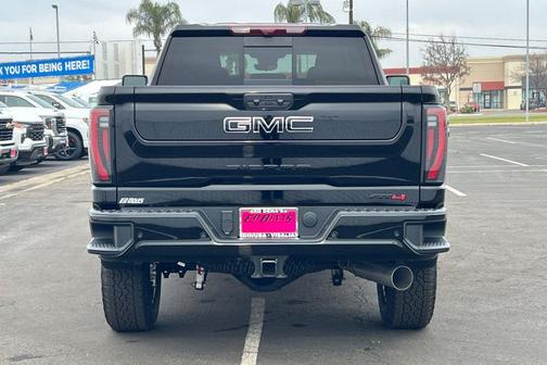 Onyx Black 2026 GMC Sierra 2500 AT4