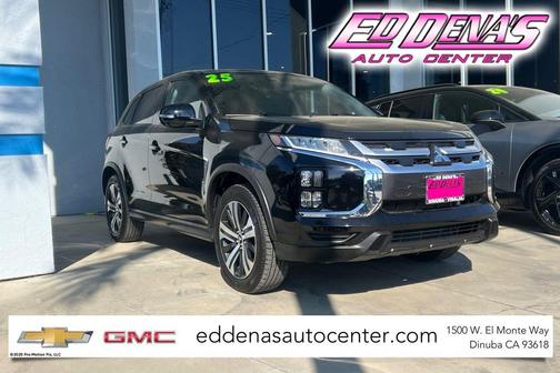 Labrador Black Pearl 2025 Mitsubishi Outlander Sport SE